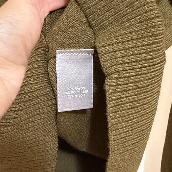 Olive V-Neck Sweater - Picture 4 of 5